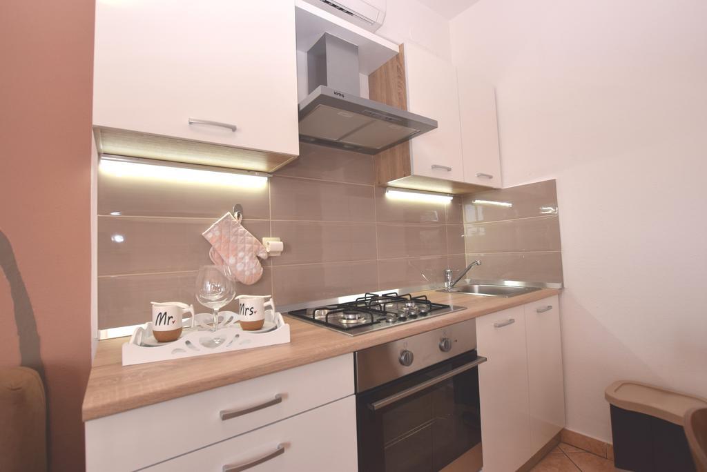 Apartments Petra Banjole Εξωτερικό φωτογραφία